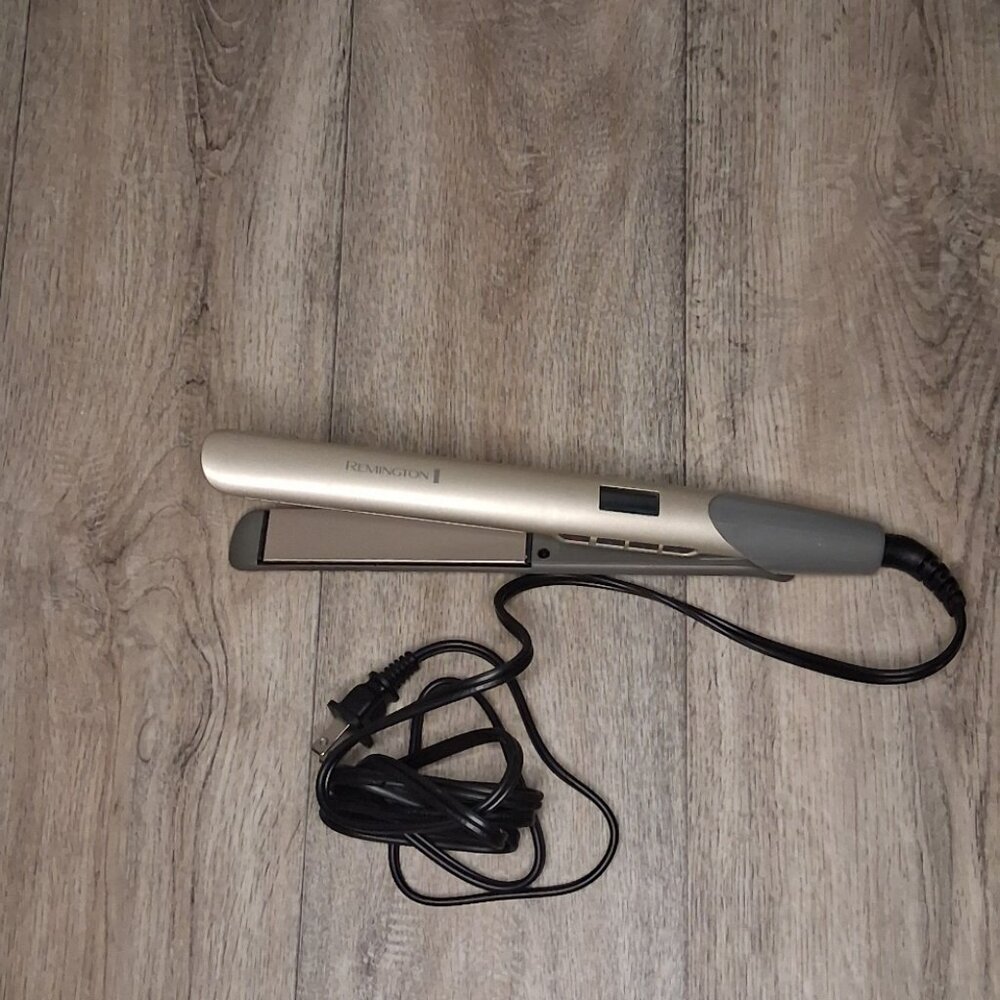 Remington 1" Flat Iron